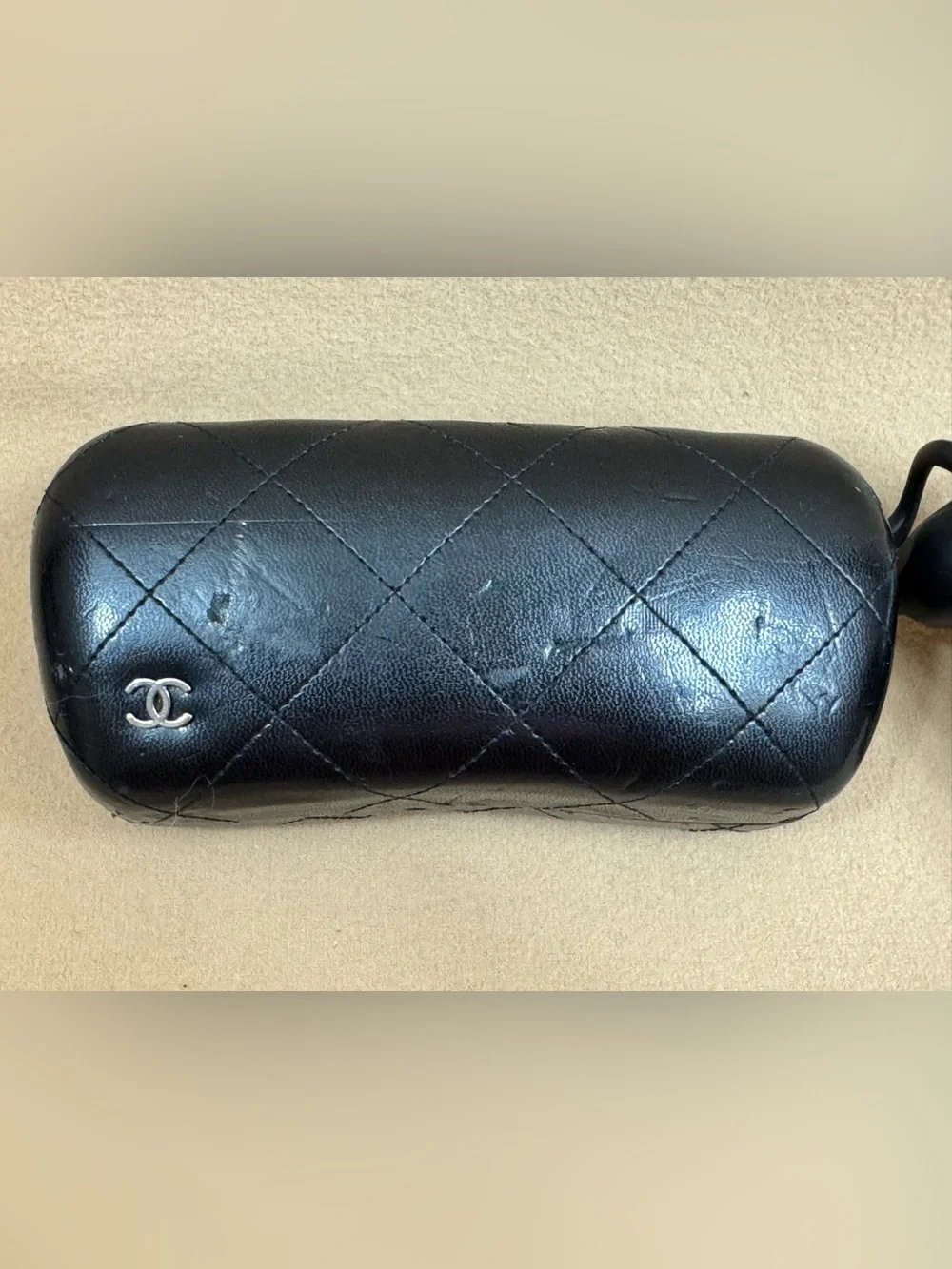 CHANEL Black Sunglasses with Iridescent CC Emblem